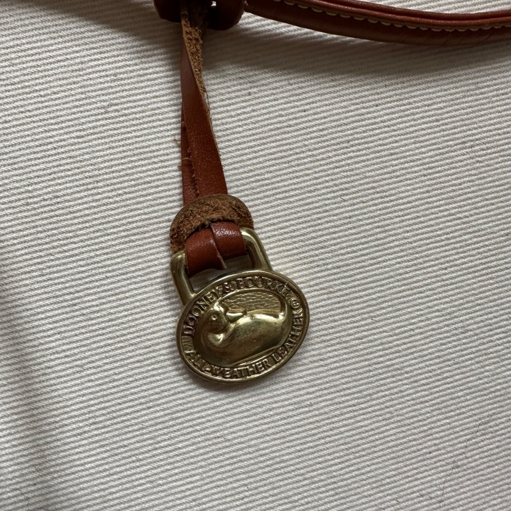 VINTAGE Dooney & Burke Crossbody - Picture 5 of 8